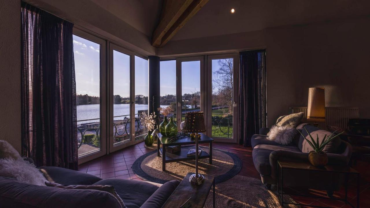 Hotel Moulin De Boiron Sart-Custinne Exteriör bild