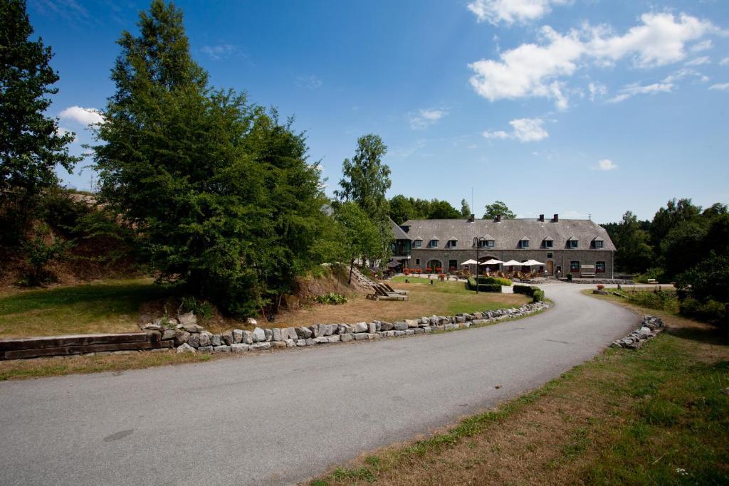 Hotel Moulin De Boiron Sart-Custinne Exteriör bild